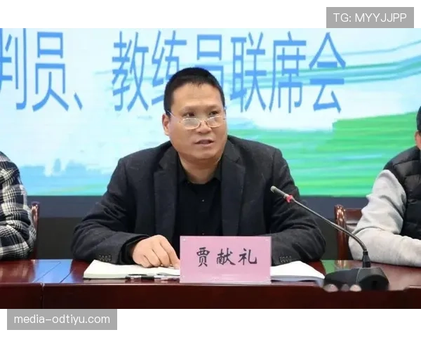 足球比赛申诉流程解析及裁判判罚复核规则解读